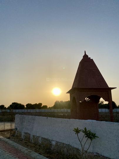 Near mahindra sez Main Image 1