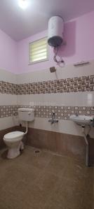 Bathroom Image of 801 Sq.ft 2 BHK Independent House for rent in K R Puram Bengaluru for Rs. 17000