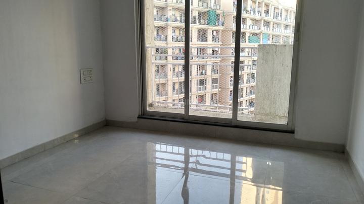 JP Estella Main Image 1