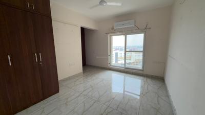 Bedroom Image of 2400 Sq.ft 4 BHK Apartment / Flat for rent in Paras Emperor Phase I, Gulmohar Colony Bhopal for Rs. 59000