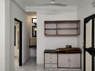 Living Room Image of 750 Sq.ft 1 BHK Apartment / Flat for rent in Iyyappanthangal Chennai for Rs. 20000