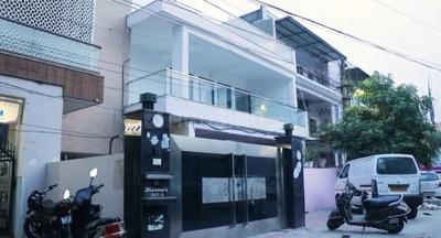 Image of 1800 Sq.ft 2 BHK Apartment / Flat for sale in Sector 3, Faridabad for Rs. 20000000