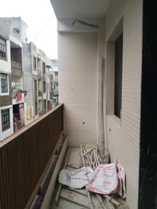 Bedroom One Image of 900 Sq.ft 3 BHK Builder Floor for sale in Patparganj New Delhi for Rs. 12500000