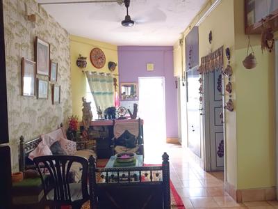 Living Room Image of 1000 Sq.ft 2 BHK Builder Floor for sale in Tollygunge Kolkata for Rs. 4800000