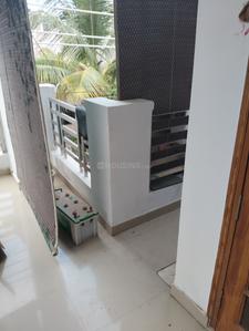 Balcony Image of 1700 Sq.ft 2 BHK Builder Floor for rent in Vrindavan Yojana Lucknow for Rs. 15000