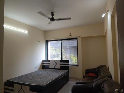 Bedroom Image of 700 Sq.ft 1 BHK Apartment / Flat for rent in Atharva Altius Drome, Kharadi Pune for Rs. 24000