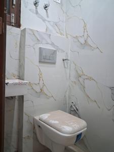 Common Bathroom Image of 1000 Sq.ft 2 BHK Apartment / Flat for sale in Networth Marvilla Homes, Sector 73 Noida for Rs. 3950000