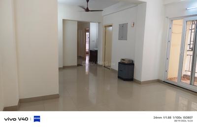 Hall Image of 1258 Sq.ft 3 BHK Apartment / Flat for rent in Sholinganallur Chennai for Rs. 32000