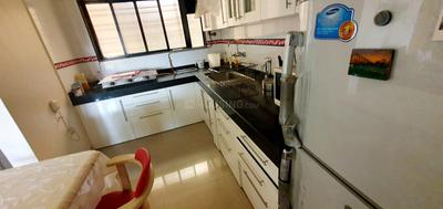 Kitchen Image of 1600 Sq.ft 3 BHK Apartment / Flat for rent in Kumar Kruti, Kalyani Nagar Pune for Rs. 60000