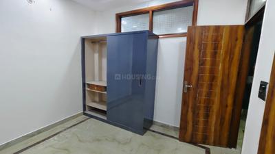 Bedroom Image of 850 Sq.ft 2 BHK Builder Floor for rent in Sector 24 Rohini New Delhi for Rs. 25000