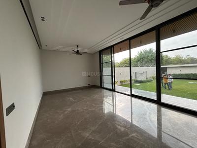 Balcony Image of 11250 Sq.ft 6 BHK Farm House for sale in DLF Farms New Delhi for Rs. 200000000