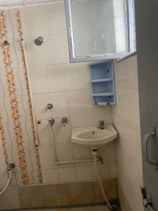 Bathroom Image of 500 Sq.ft 2 BHK Builder Floor for rent in Dharampur Dehradun for Rs. 10000