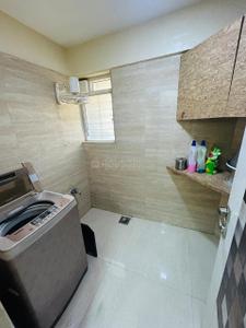 Bathroom Image of 4300 Sq.ft 4.5 BHK Apartment / Flat for rent in Kumar Kruti, Kalyani Nagar Pune for Rs. 135000