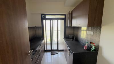 Kitchen Image of 1150 Sq.ft 2 BHK Apartment / Flat for sale in Lodha Splendora Riverview, Thane West Thane for Rs. 11500000