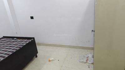 Bedroom Image of 600 Sq.ft 2 BHK Builder Floor for sale in Govindpuri New Delhi for Rs. 3800000