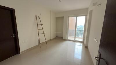 Bedroom Image of 1050 Sq.ft 2 BHK Apartment / Flat for sale in Amrapali Heartbeat City, Sector 107 Noida for Rs. 12547500