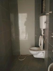 Common Bathroom Image of 635 Sq.ft 1 BHK Apartment / Flat for sale in Iskcon Residency Phase 1, Ambernath East Ambernath for Rs. 2499000