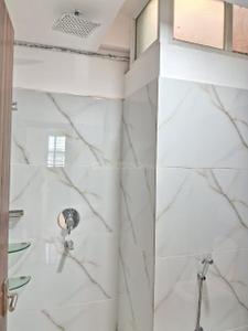 Bathroom Image of 950 Sq.ft 2 BHK Apartment / Flat for rent in Shrida Residency, Hukma Khedi Indore for Rs. 17000