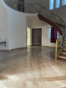 5 BHK Independent House
