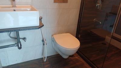 Image of 1000 Sq.ft 2 BHK Apartment / Flat for sale in Shreeji Atlantis , Malad West, Mumbai for Rs. 22555555