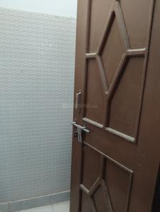 Bathroom Image of 900 Sq.ft 2 BHK Independent House for rent in Aneki Hetmapur Haridwar for Rs. 12000
