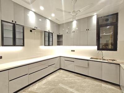 Kitchen Image of 3500 Sq.ft 4 BHK Apartment / Flat for sale in Vasant Kunj New Delhi for Rs. 38000000