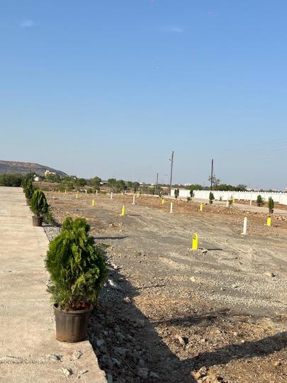 Theur Main Image 1
