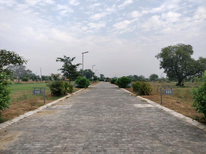 Adore Smart City 2 Main Image 1