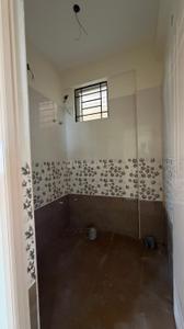 Bathroom Image of 680 Sq.ft 1 BHK Apartment / Flat for rent in Kaggadasapura Bengaluru for Rs. 23000