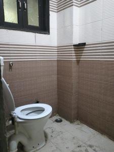 Common Bathroom Image of 850 Sq.ft 2 BHK Builder Floor for rent in Mayur Vihar Phase 1 New Delhi for Rs. 35000