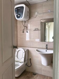 Bedroom One Image of 3250 Sq.ft 4.5 BHK Apartment / Flat for sale in CGHS Aviation Heights, Sector 52 Gurgaon for Rs. 35500000