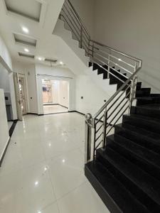 Image of 2750 Sq.ft 3 BHK Duplex for rent in Jakhan, Dehradun for Rs. 38000