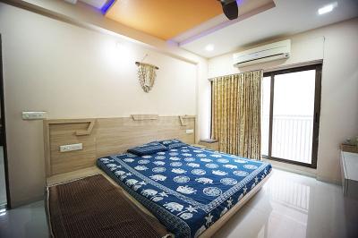 Bedroom Image of 1800 Sq.ft 3 BHK Apartment / Flat for sale in Shivam Pushkar Hill, Jasodanagr Ahmedabad for Rs. 9200000