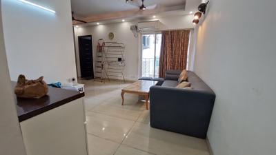 Living Room Image of 1690 Sq.ft 3 BHK Apartment / Flat for rent in Gaurs Sports Wood, Sector 79 Noida for Rs. 50000