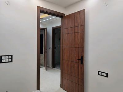Bedroom Image of 600 Sq.ft 2 BHK Apartment / Flat for sale in Hans Luxury Floor, Nawada New Delhi for Rs. 3710000