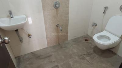 Image of 640 Sq.ft 2 BHK Apartment / Flat for sale in Shree Sai D N Nagar Shivneri CHS Ltd, Andheri West, Mumbai for Rs. 21500000