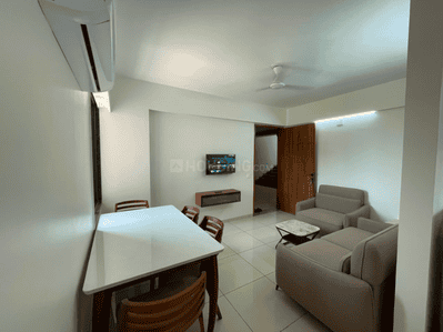 Image of 658 Sq.ft 2 BHK Apartment / Flat for rent in Sunbuildcon Suryansh Sanidhya Shivalaya, Sarkhej, Ahmedabad for Rs. 31999