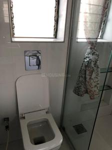 Bathroom Image of 700 Sq.ft 1 BHK Apartment / Flat for sale in Salisbury, Bandra West Mumbai for Rs. 25000000