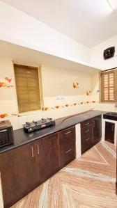 Kitchen Image of 1000 Sq.ft 2 BHK Apartment / Flat for rent in Domlur Layout Bengaluru for Rs. 47000