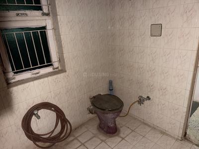 Bathroom Image of 1100 Sq.ft 3 BHK Duplex for rent in Sector 12 Gandhinagar for Rs. 25000