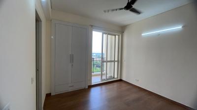Bedroom Image of 1200 Sq.ft 3 BHK Apartment / Flat for rent in Jaypee Kosmos, Sector 134 Noida for Rs. 27500