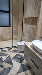 Bathroom Image of 4500 Sq.ft 4 BHK Builder Floor for sale in New Friends Colony New Delhi for Rs. 137500000