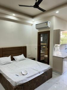 1 RK Independent Builder Floor