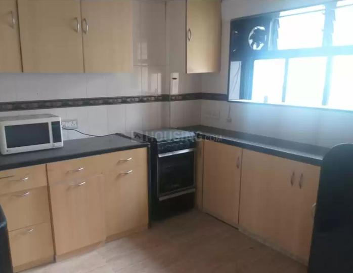 Kitchen Image of Flat sharing accommodation in Cuffe Parade, Mumbai