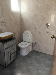 Bathroom Image of 300 Sq.ft 1 RK Builder Floor for rent in Sarvapriya Vihar New Delhi for Rs. 35000