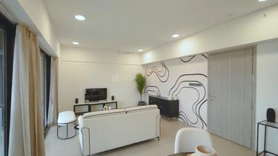 Hall Image of 1500 Sq.ft 3 BHK Apartment / Flat for sale in Rustomjee Paramount, Santacruz West Mumbai for Rs. 96800000