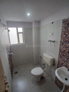 Bathroom Image of 1600 Sq.ft 3 BHK Apartment / Flat for rent in  ADA Shashtripuram, Sikandra Agra for Rs. 16000