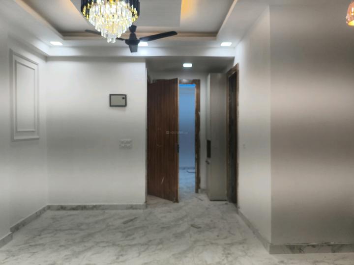 Path View Casa View Apartment Main Image 1