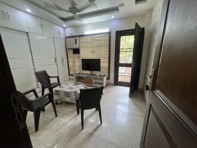 Bedroom Image of 1000 Sq.ft 2 BHK Builder Floor for sale in Tilak Nagar New Delhi for Rs. 15999999