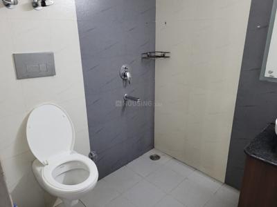 Image of 2000 Sq.ft 4 BHK Apartment / Flat for rent in Sector 5 Dwarka, New Delhi for Rs. 45000